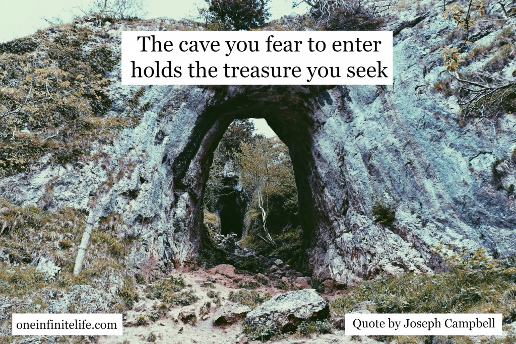 Why fear is my friend, what getting friendly has looked like in my own life and 3 powerful questions to help move through fear http://oneinfinitelife.com/why-fear-is-my-friend/